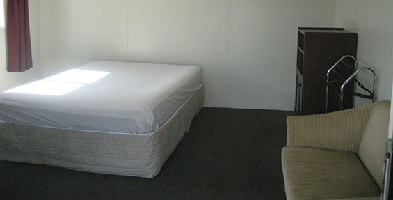 1-room cabin - bed